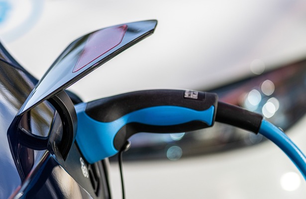 E-Auto als Batteriespeicher nutzen: Eine nachhaltige Zukunft